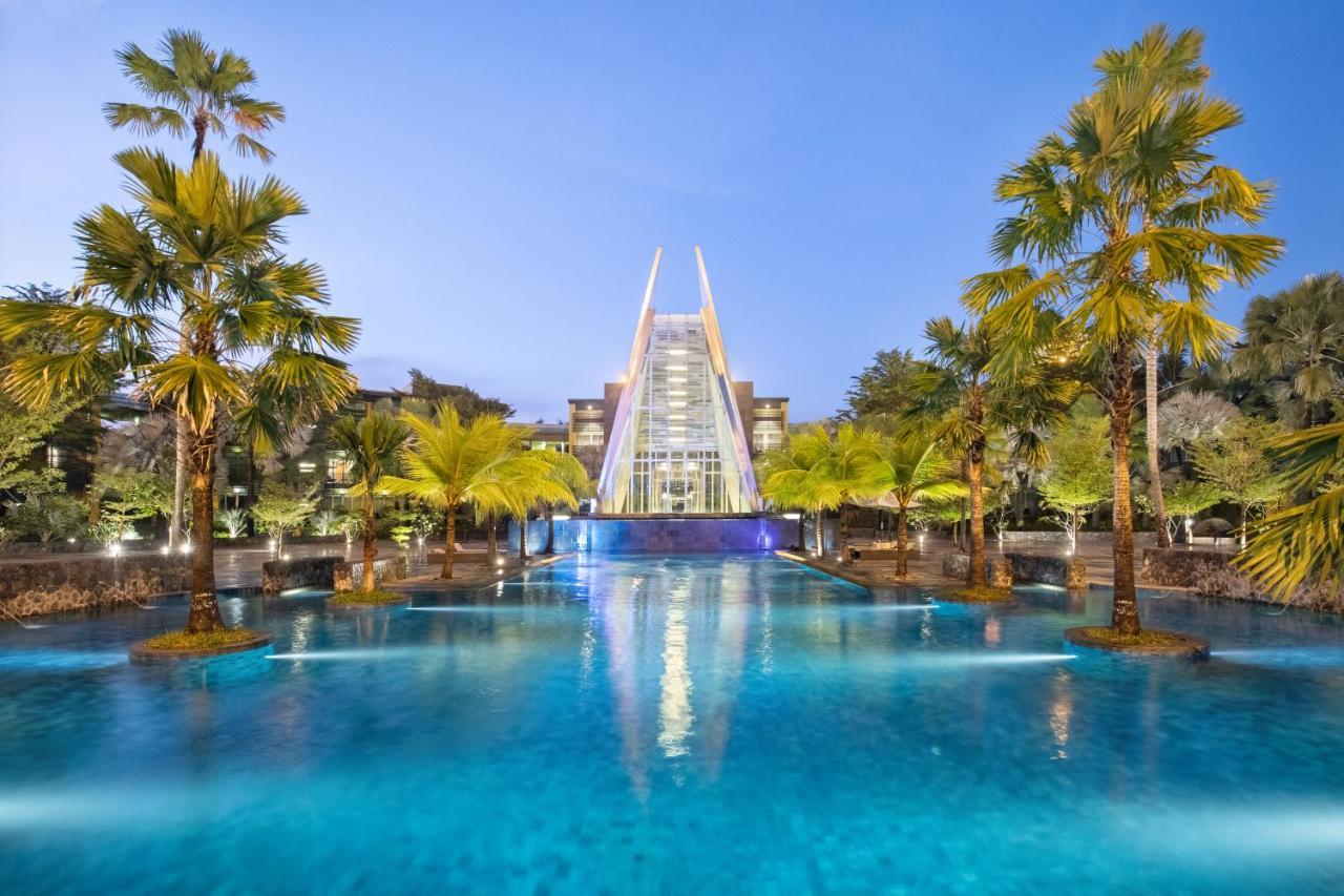 Novotel Palembang Exterior foto